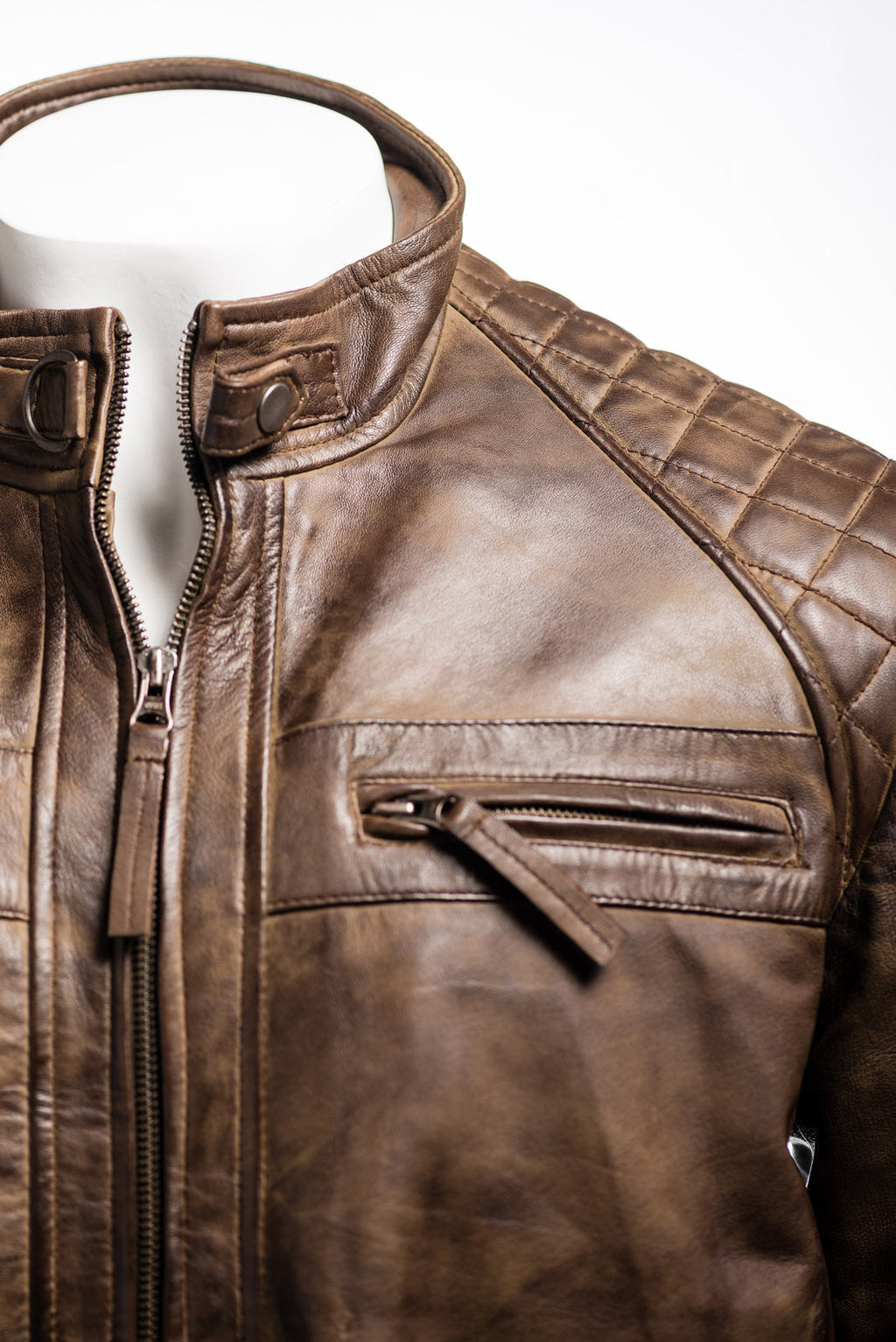 Men's Antique Brown Diamond Shoulder Biker Style Leather Jacket: Geronimo