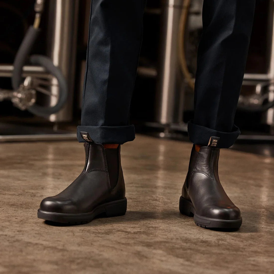 Rossi - 303 Endura Black Leather Chelsea Boots