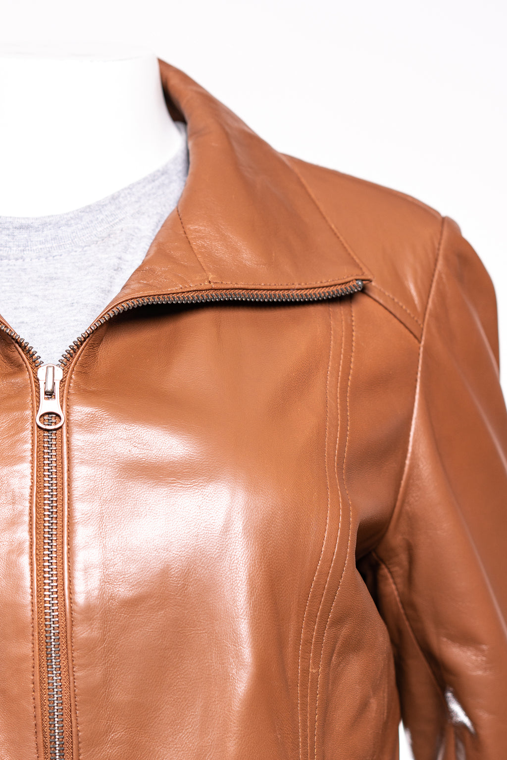 Ladies Tan Hip Length Toggle Waist Leather Jacket: Berta