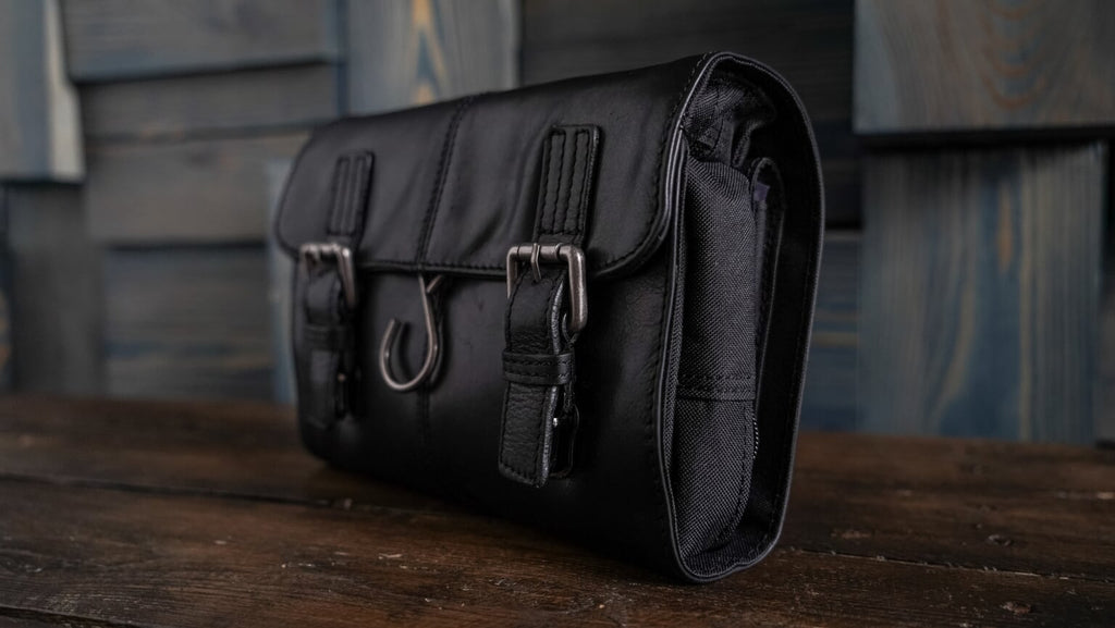 Men's Leather Hanging Wash Bag