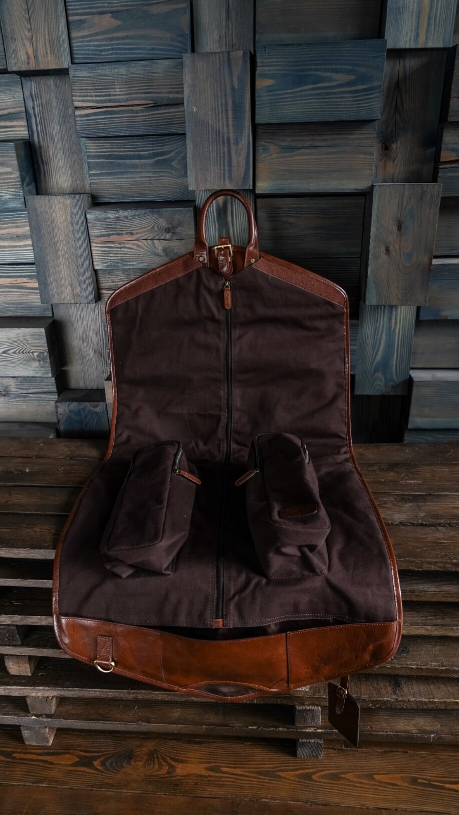 Men's Leather Suit Carrier